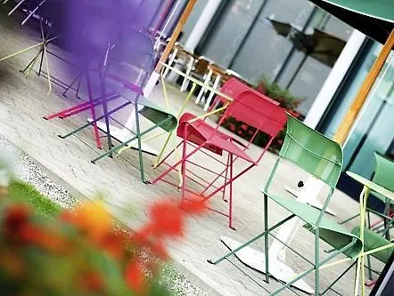 Novotel Geneve Aeroport 4*