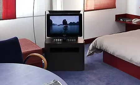 Novotel Geneve Aeroport Hotel 4*